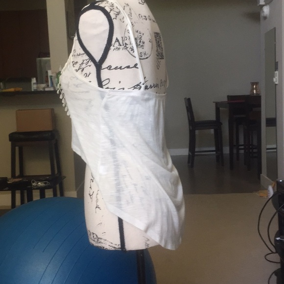 S white high low tank - Picture 6 of 6